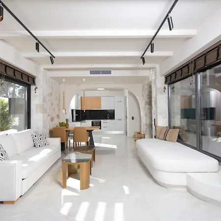 Elios - 100m To Beach, Private Pool Villa Hanioti