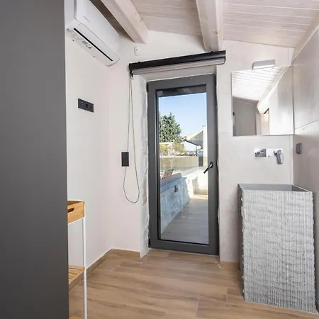 Elios - 100m To Beach, Private Pool Hanioti