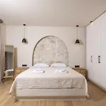Elios - 100m To Beach, Heated Pool