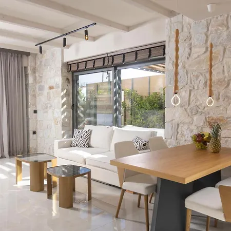 Elios - 100m To Beach, Heated Pool * Hanioti